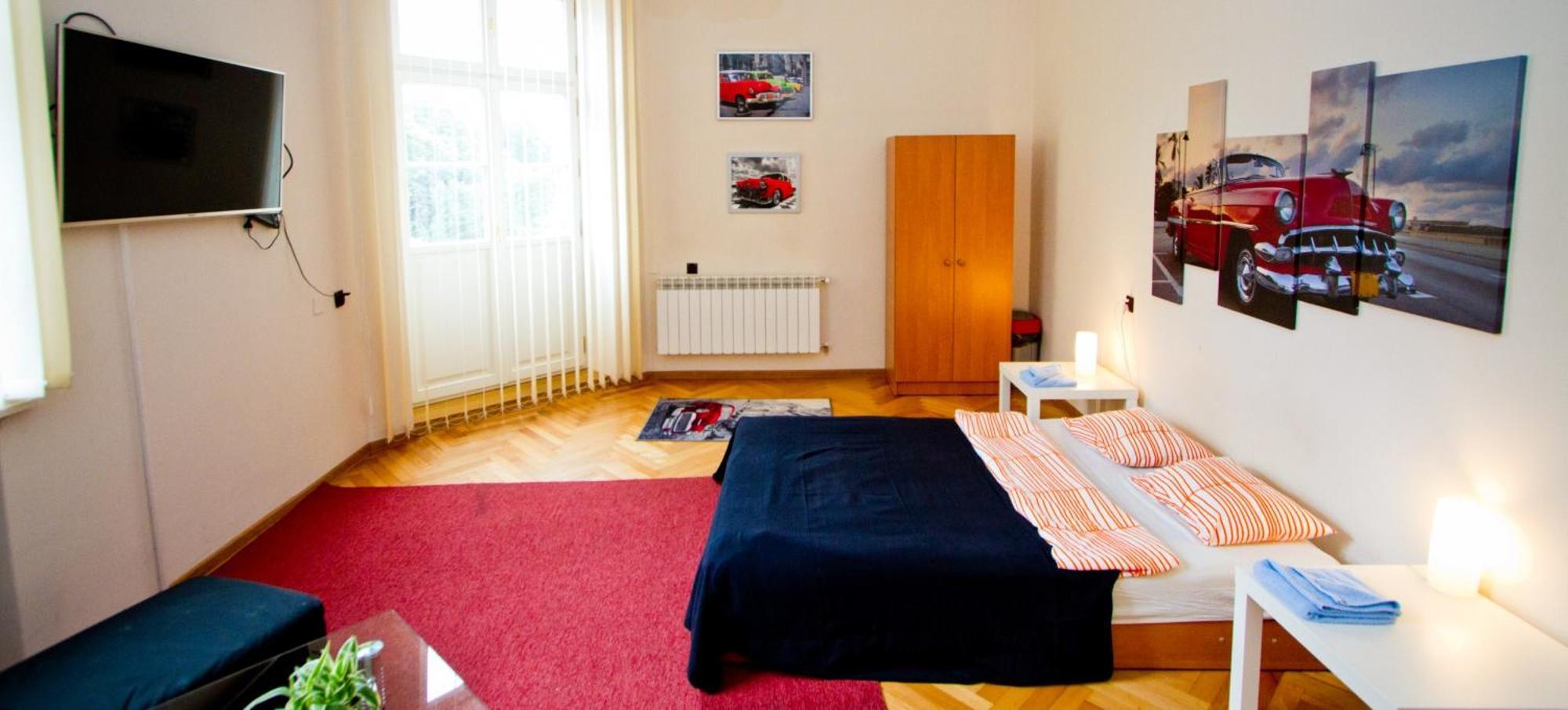 B Movie Guest Rooms Kraków Zewnętrze zdjęcie